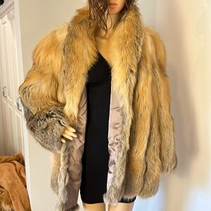 Silver Fox fur. In mint condition. thigh length